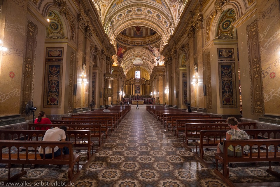 01_GX90192_1720