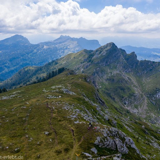 18DJI_0065_1720